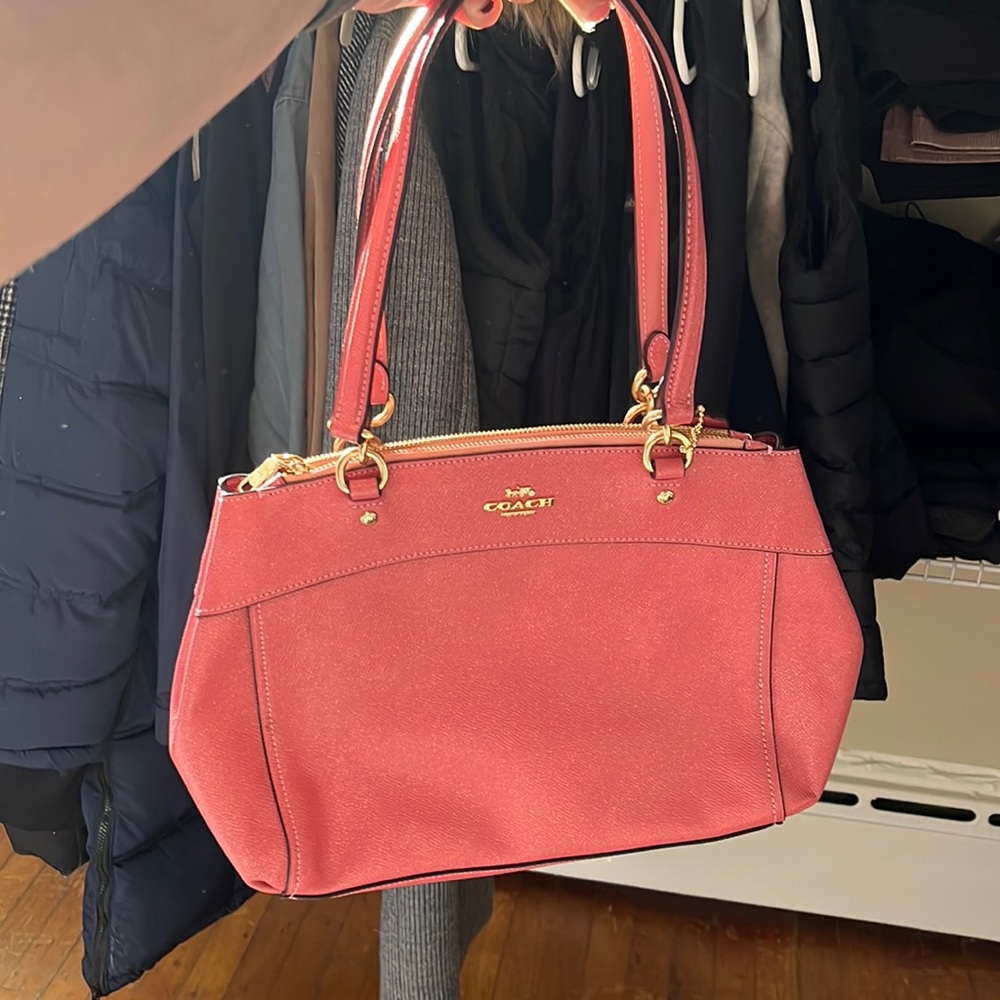 Pink coach bag. Never used.